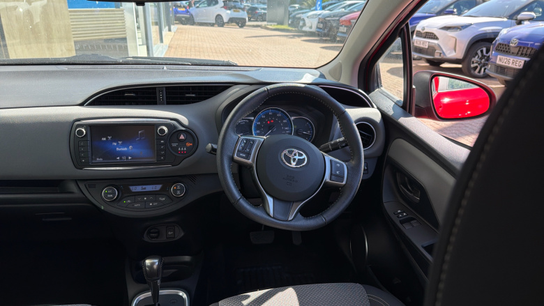 Toyota Yaris 1.5 Hybrid Icon 5dr CVT Hybrid Hatchback